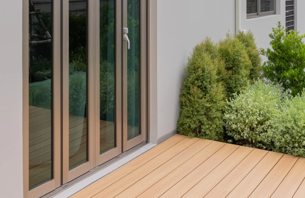 การติดฟิล์มกันแดดบ้านและอาคาร มีประโยชน์อย่างไร